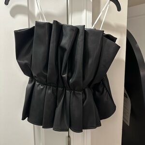 New w/tags Lulus Ruffle Tube Top